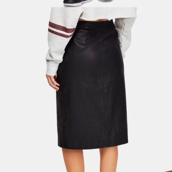 NWT! Free People Faux Leather Wrap Skirt (Size 12) - Picture 3 of 7